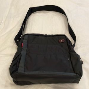 Tumi Unisex Tech Crossbody Bag